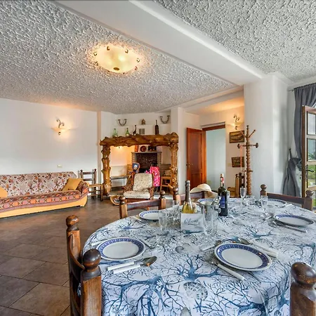 Casa Malpensata: View Garden House - Happy *