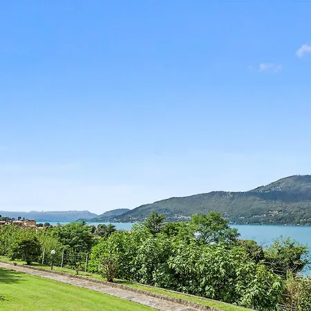 Apartment Casa Malpensata - Happy Porto Valtravaglia