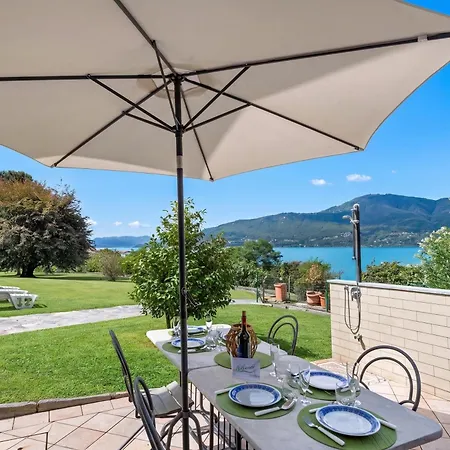 Casa Malpensata: View Garden House - Happy Apartment *
